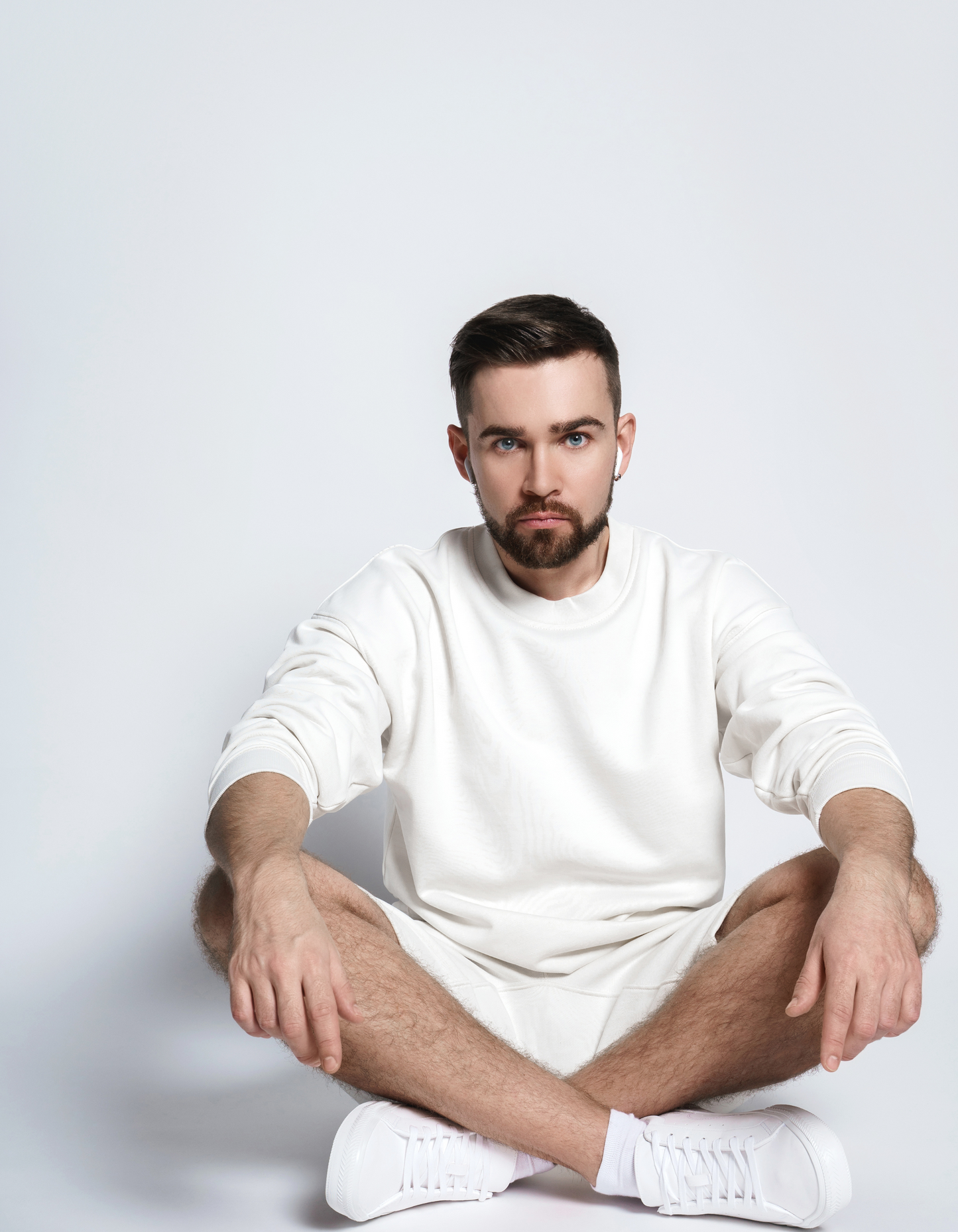 Sweatshirt & Shorts White COMBO OFFER