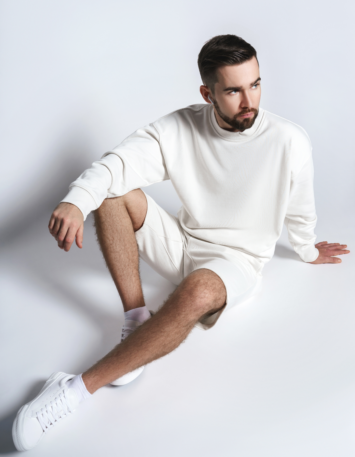 Sweatshirt & Shorts White COMBO OFFER